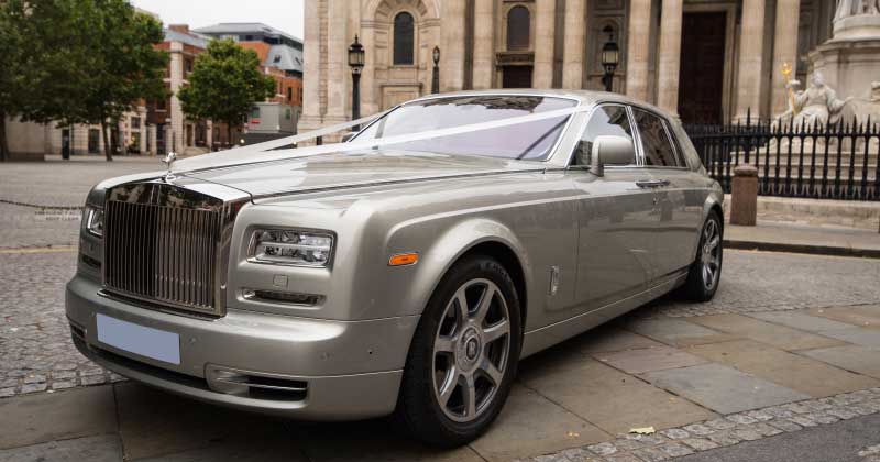 about our rolls royce phantom hire service