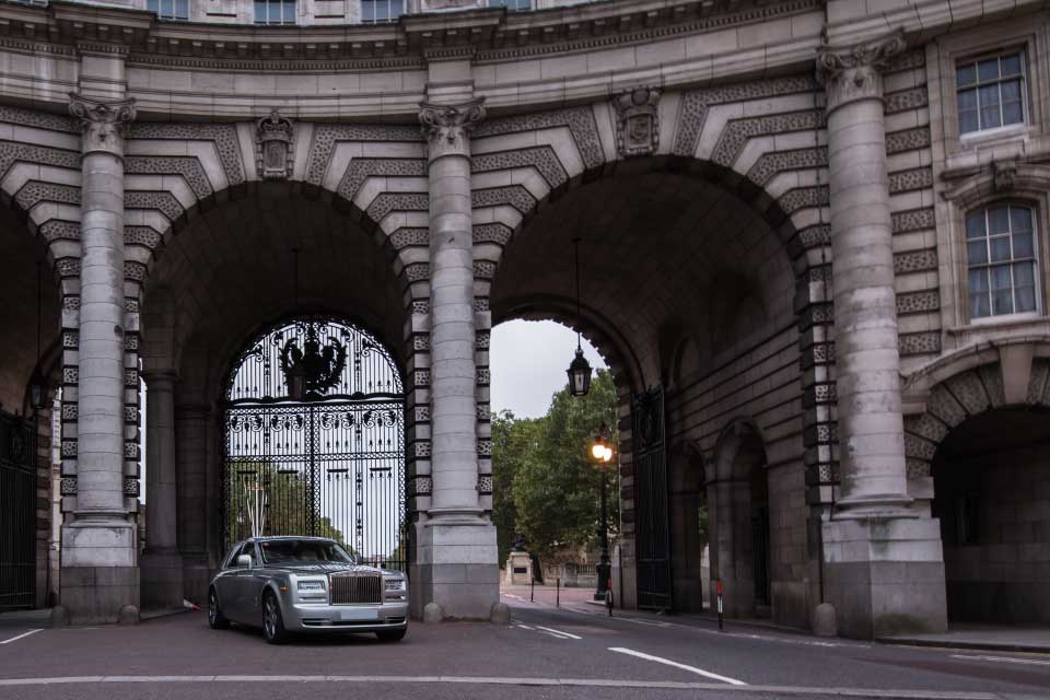 Contact Stylish Arrivals Rolls Royce Hire